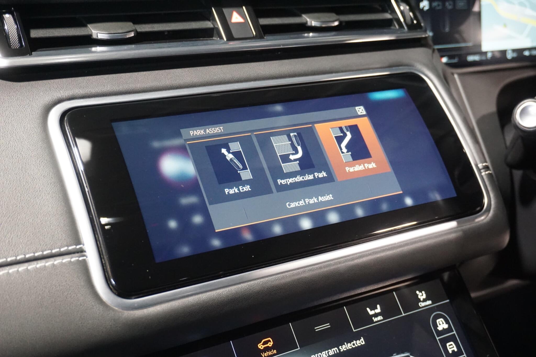 Land Rover Range Rover Velar 3.0 SD6 V6 R-Dynamic HSE SUV 5dr Diesel Auto 4WD Euro 6 (s/s) (300 ps)